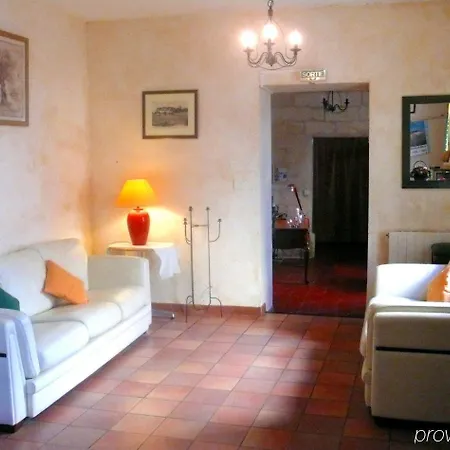 Au Saint Roch - Et Jardin Hotel Aviñón